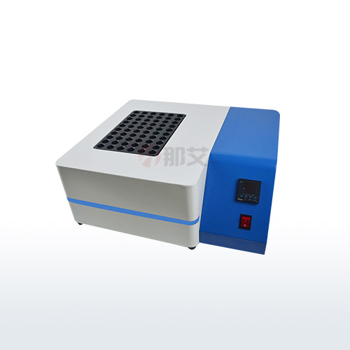 �������x